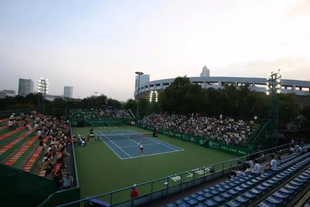 不少替补球 不少替补球