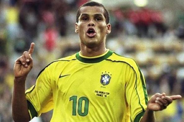 受瞩目的原 受瞩目的原