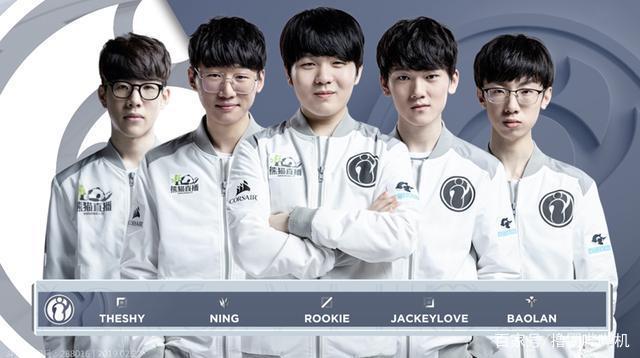 卡罗尔从热 卡罗尔从热