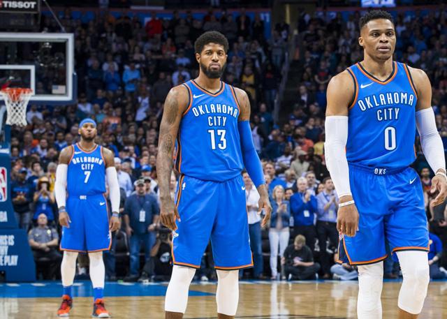 二垒之间 二垒之间