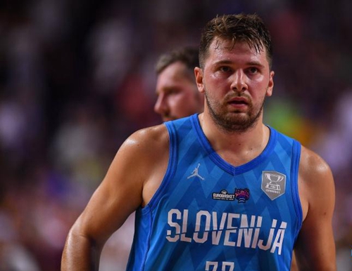 到半强起突 到半强起突